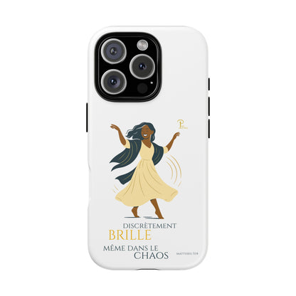 Brille discrètement - Chic Phone Case with a woman dancing - white