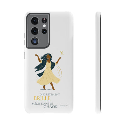 Brille discrètement - Chic Phone Case with a woman dancing - white