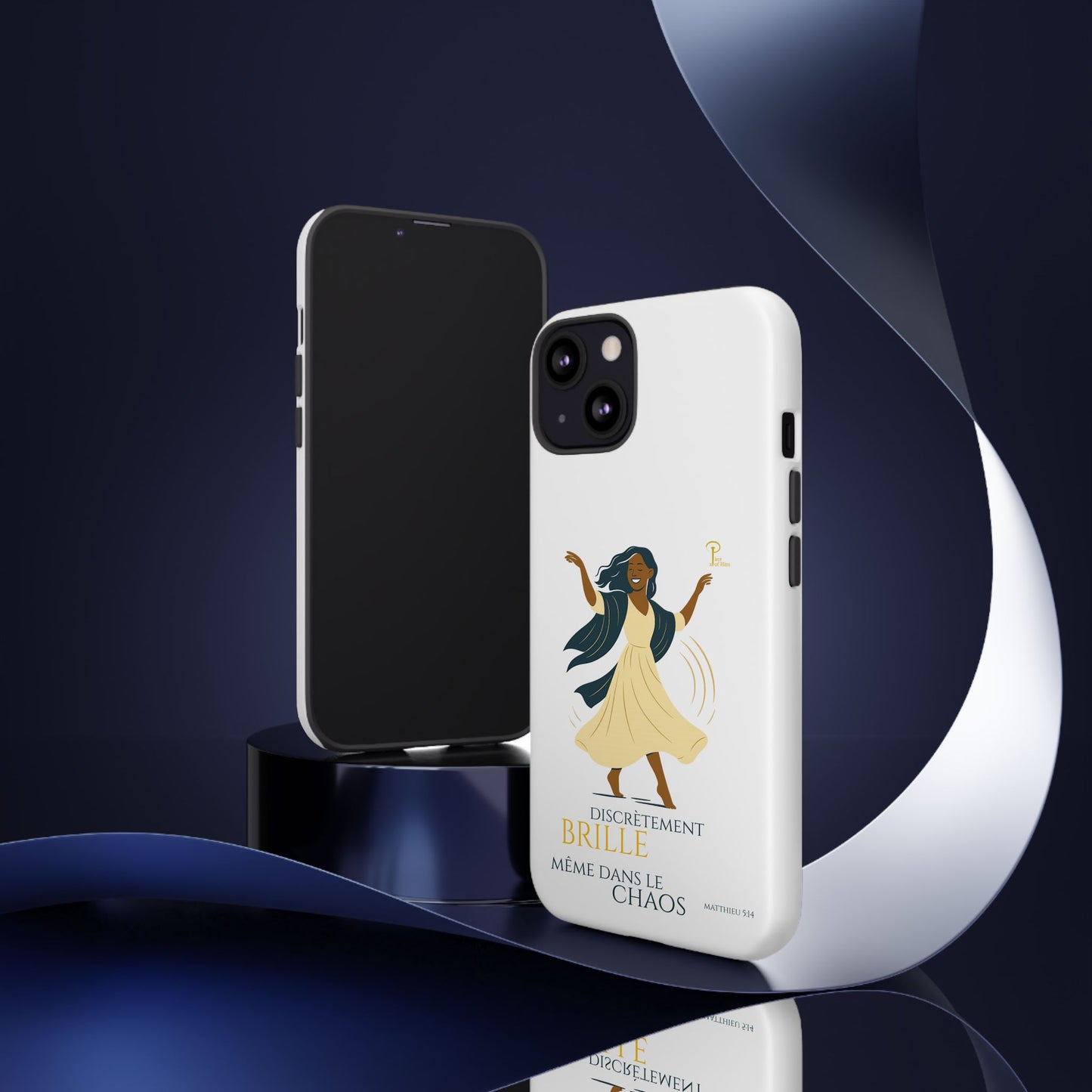 Brille discrètement - Chic Phone Case with a woman dancing - white