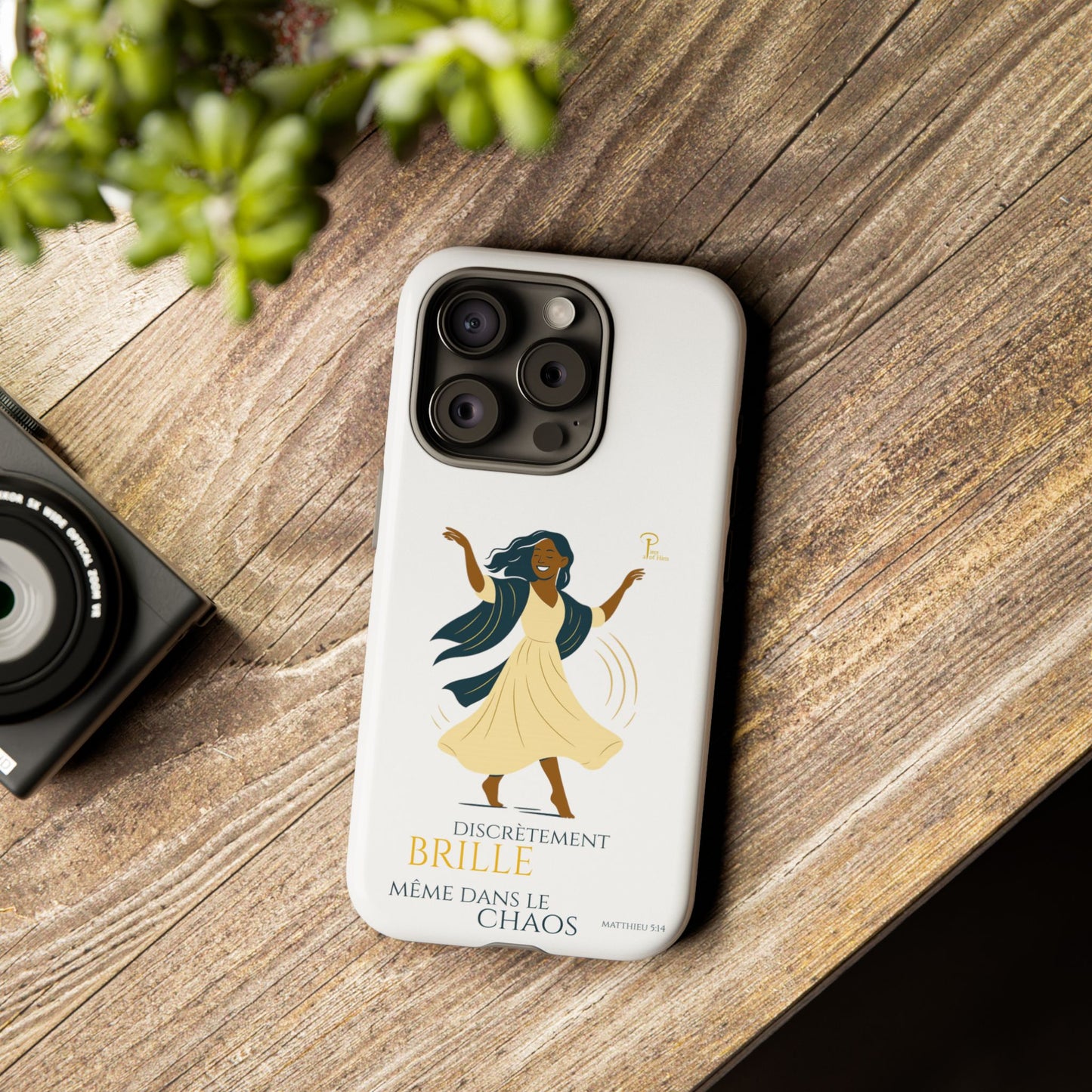 Brille discrètement - Chic Phone Case with a woman dancing - white