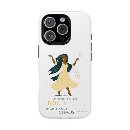 Brille discrètement - Chic Phone Case with a woman dancing - white