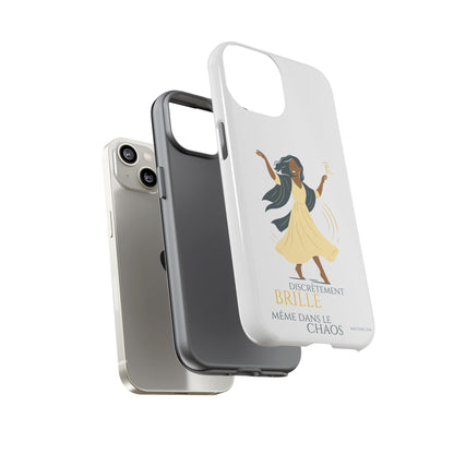 Brille discrètement - Chic Phone Case with a woman dancing - white